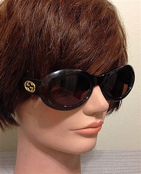 gucci sunglasses women gold frame|genuine gucci sunglasses.